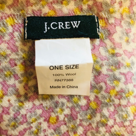 ⭐️HOST PICK⭐️- NWOT J. Crew Wool Scarf - Picture 5 of 5